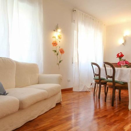 Papaveri Rossi Apartment Bordighera Ngoại thất bức ảnh